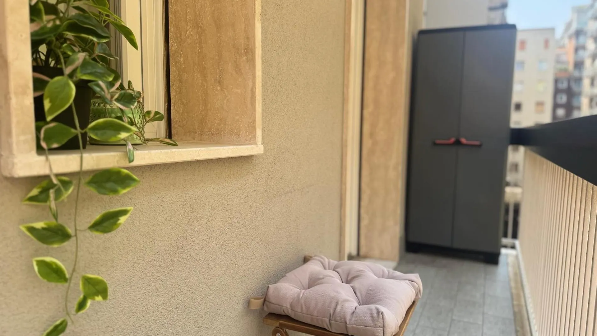 A Casa Di Imma A 5 Min Stazione Centrale, Wi-Fi Veloce, Balcone Abitabile Roma Milano