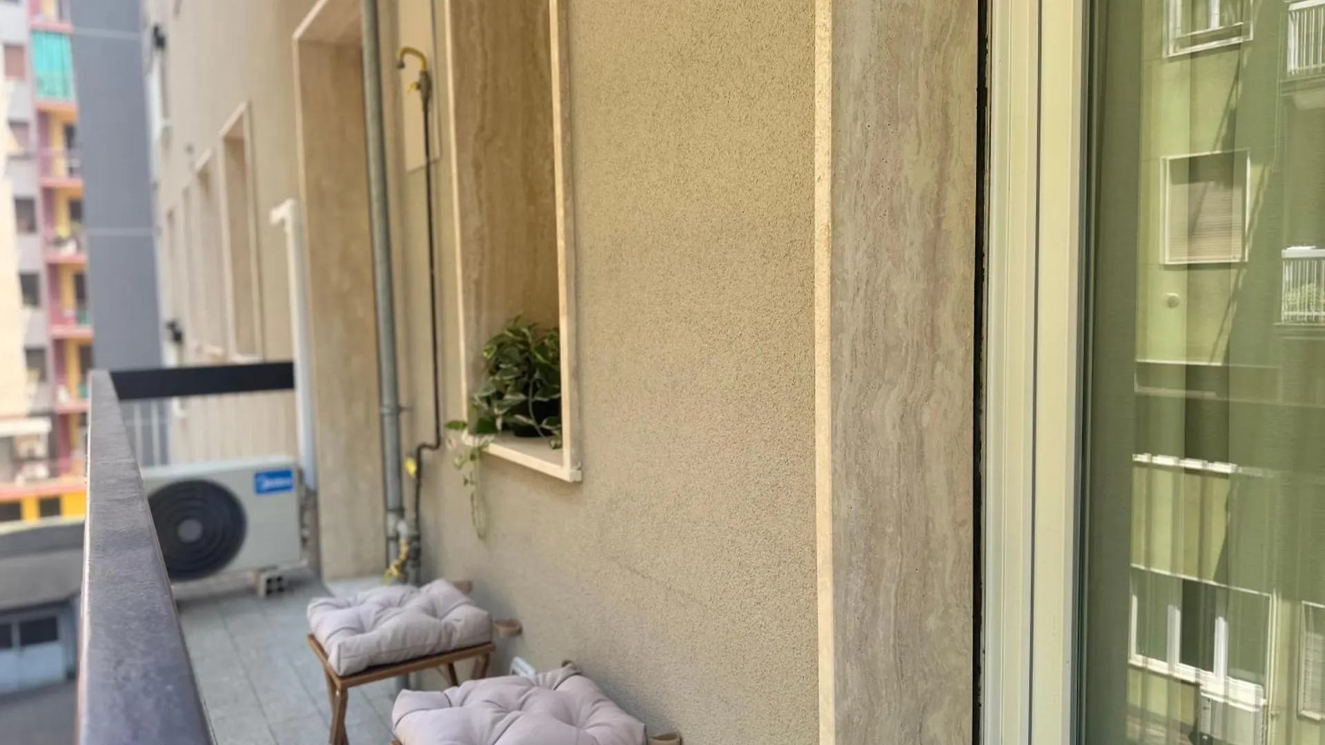 A Casa Di Imma A 5 Min Stazione Centrale, Wi-Fi Veloce, Balcone Abitabile Roma 0*, Milano İtalya